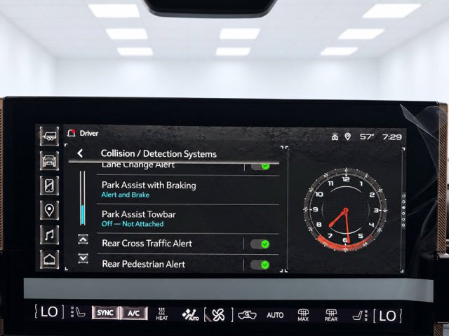 Used 2024 GMC Hummer EV 3X AWD/4WD image 33