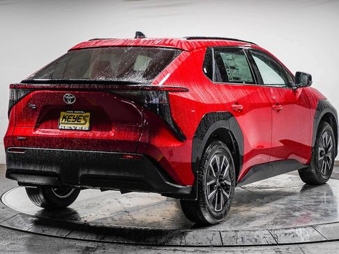 New 2026 Toyota bZ XLE Plus image 4