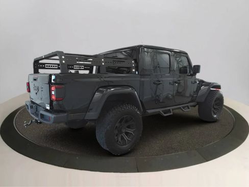 Used 2021 Jeep Gladiator Overland w/ Popular Equipment Package AWD/4WD image 2