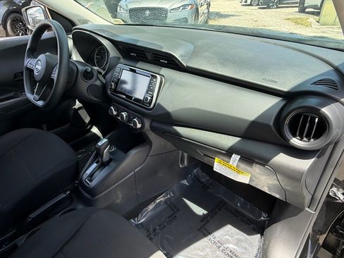 Certified 2025 Nissan Kicks Play S FWD image 16