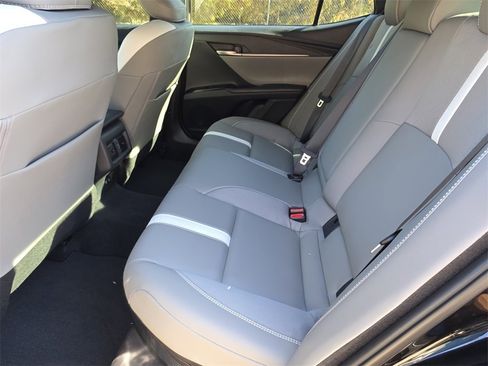 Used 2026 Toyota Camry SE image 21