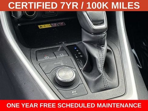 Used 2022 Toyota RAV4 XSE AWD/4WD image 23