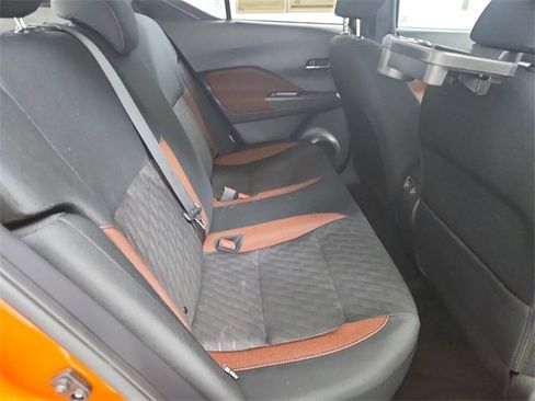 Used 2024 Nissan Kicks SR image 34
