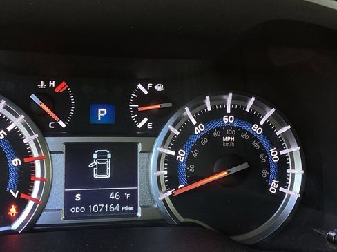 Used 2019 Toyota 4Runner SR5 image 13