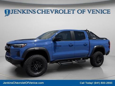 New 2026 Chevrolet Colorado ZR2 w/ Midnight Edition AWD/4WD image 11