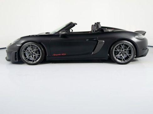 Certified 2025 Porsche 718 Boxster Spyder RS image 2