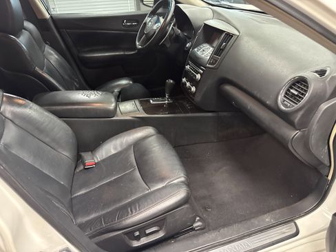 Used 2013 Nissan Maxima 3.5 SV w/ Premium Pkg image 11