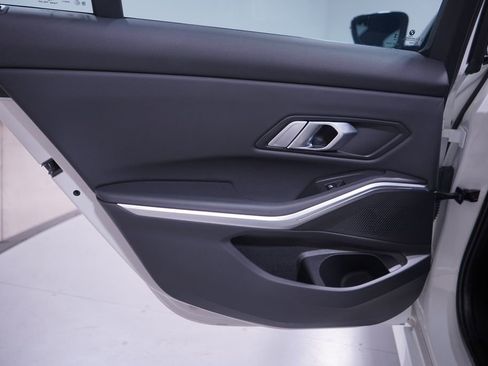 Used 2023 BMW 330i Sedan w/ Driving Assistance Package RWD image 15