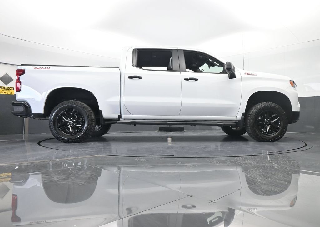 Used 2024 Chevrolet Silverado 1500 LT Trail Boss w/ LT Trail Boss Premium Package AWD/4WD image 72