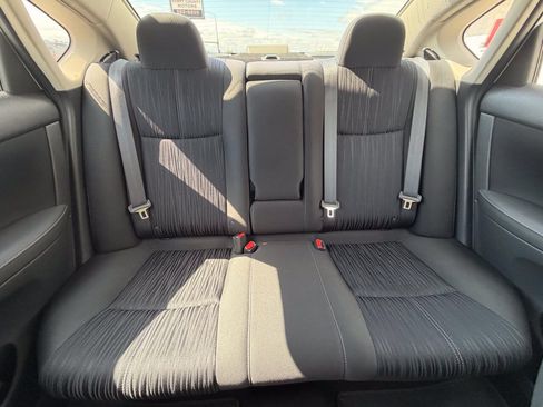 Used 2018 Nissan Sentra SV FWD image 25