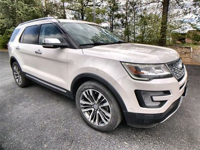 Used 2017 Ford Explorer Platinum