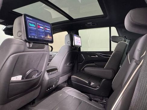 Used 2024 Cadillac Escalade Sport w/ LPO, ONYX Package AWD/4WD image 23