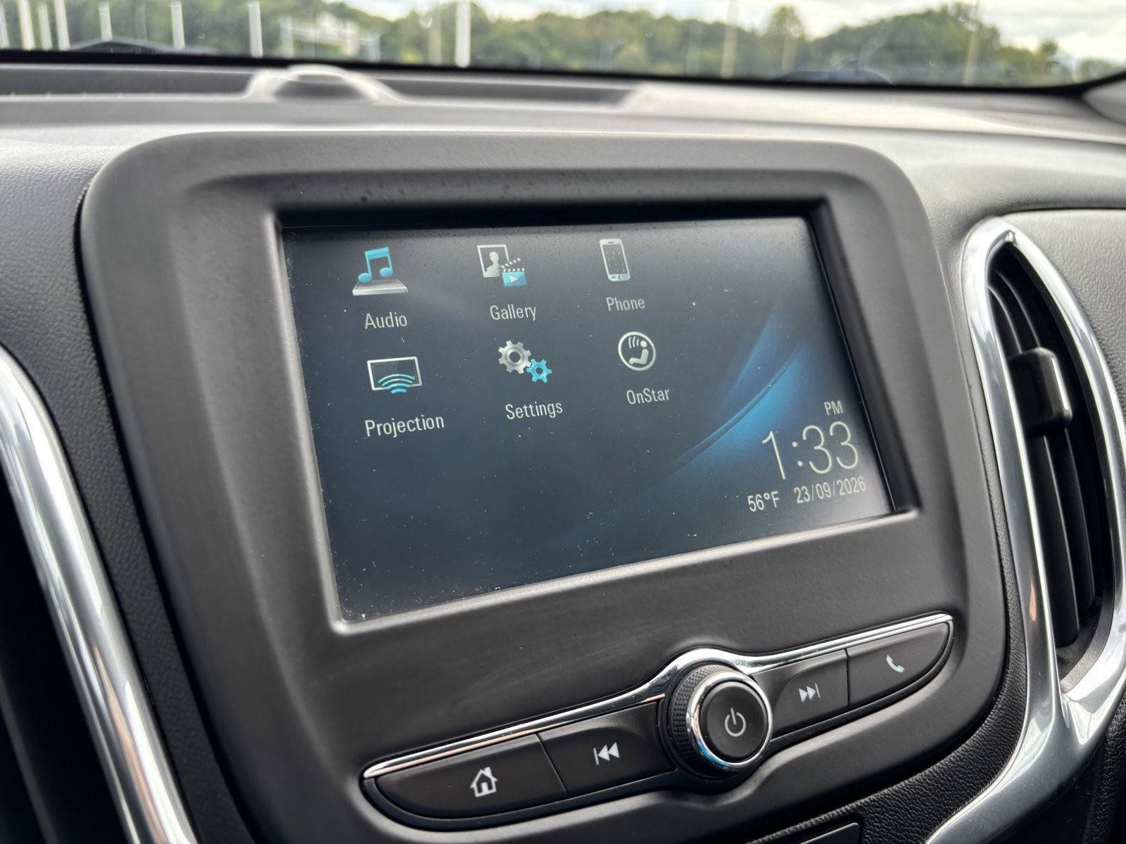 Used 2018 Chevrolet Equinox LT AWD/4WD image 23