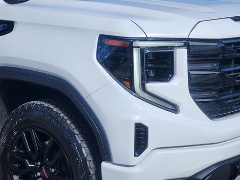 Used 2024 GMC Sierra 1500 Elevation w/ X31 Off-Road Package image 27
