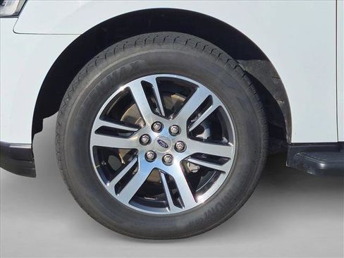Used 2024 Ford Expedition Max Limited RWD image 21