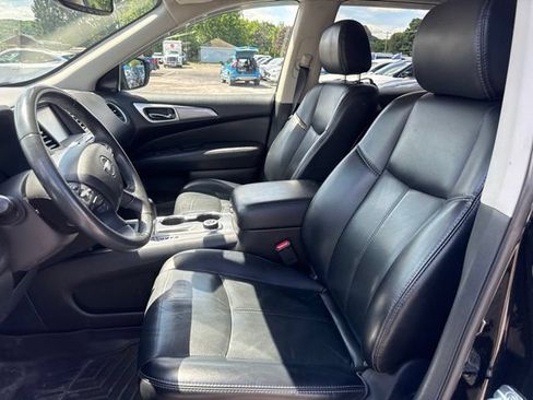 Used 2018 Nissan Pathfinder SL AWD/4WD image 12