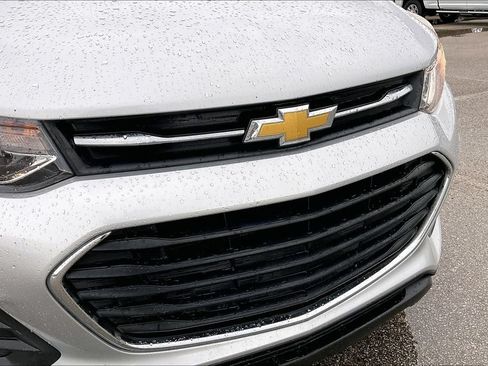 Used 2022 Chevrolet Trax LS w/ Tint and Cruise Package FWD image 34