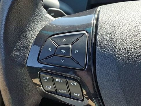 Used 2017 Ford Explorer XLT AWD/4WD image 21