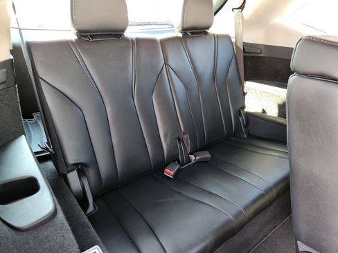 Certified 2023 Acura MDX SH-AWD w/ Technology Package image 17