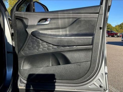 Used 2019 Hyundai Santa Fe SEL image 24
