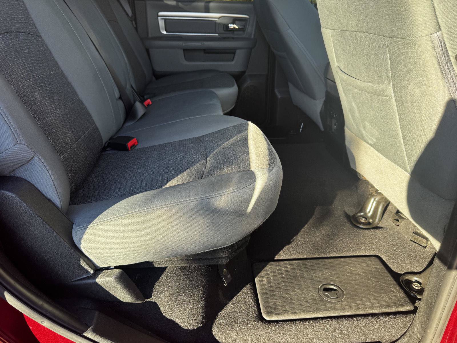 Used 2018 RAM 1500 Big Horn AWD/4WD image 18