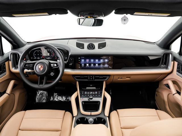 Certified 2026 Porsche Cayenne AWD/4WD image 19