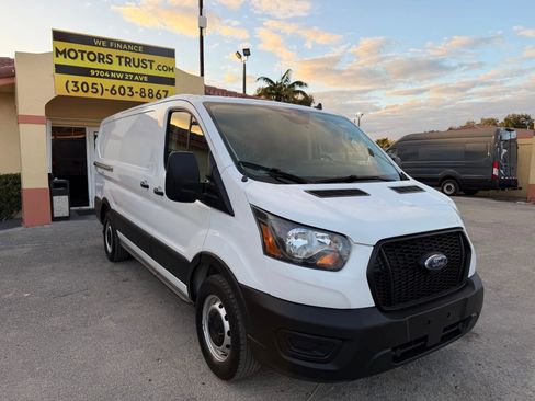 Used 2022 Ford Transit 150 Low Roof image 10