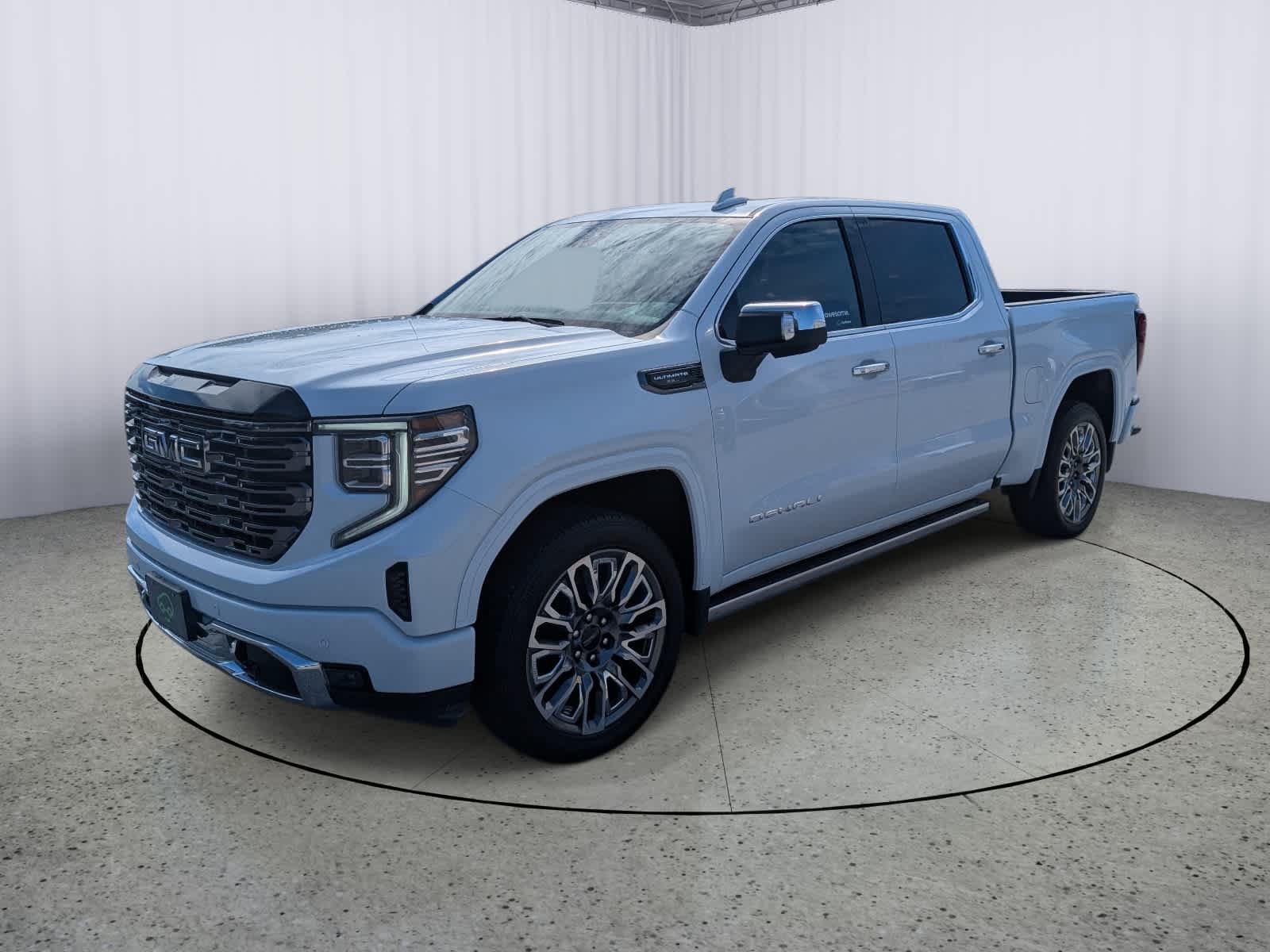 Certified 2026 GMC Sierra 1500 Denali Ultimate AWD/4WD image 7