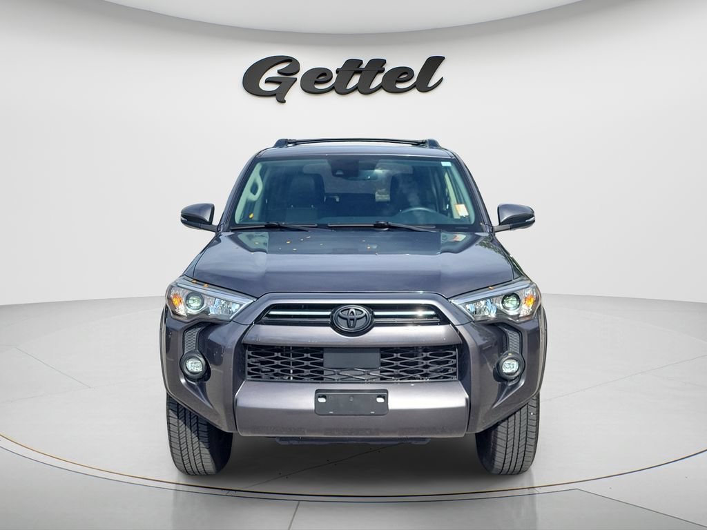 Used 2021 Toyota 4Runner SR5 Premium w/ Moonroof Package AWD/4WD image 2