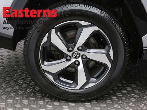 Used 2022 Toyota RAV4 SE AWD/4WD image 31