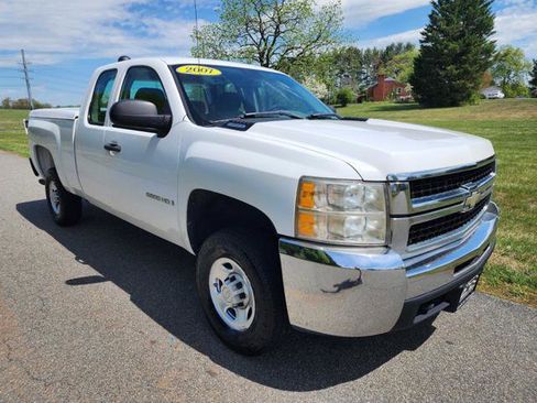 Used 2007 Chevrolet Silverado 2500 W/T image 4
