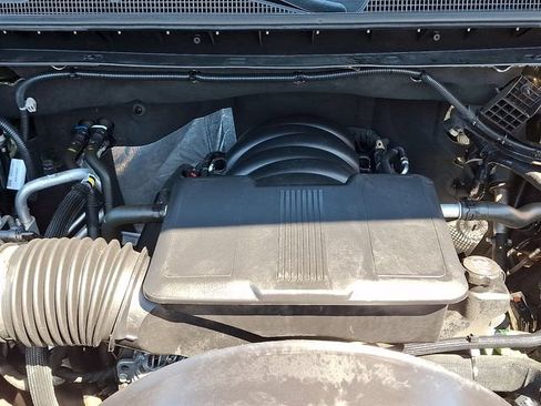 Used 2024 Chevrolet Silverado 2500 High Country w/ High Country Premium Package AWD/4WD image 27