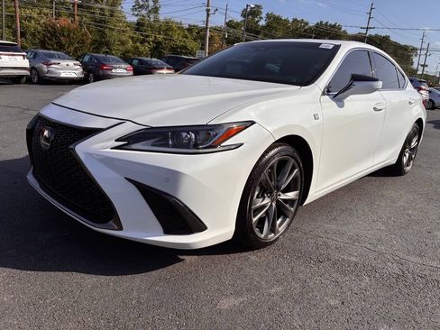 Used 2019 Lexus ES 350 F Sport w/ Accessory Package FWD image 3