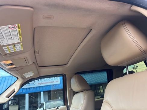Used 2011 Ford F250 Lariat w/ Lariat Ultimate Pkg AWD/4WD image 25