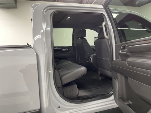 Used 2024 Chevrolet Silverado 2500 LTZ w/ LTZ Plus Package AWD/4WD image 19