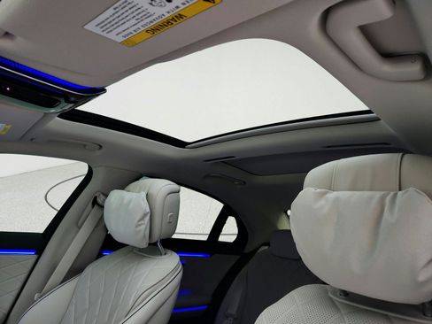Certified 2025 Mercedes-Benz S 580 4MATIC Sedan image 22