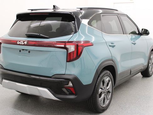 Used 2024 Kia Seltos S FWD image 5