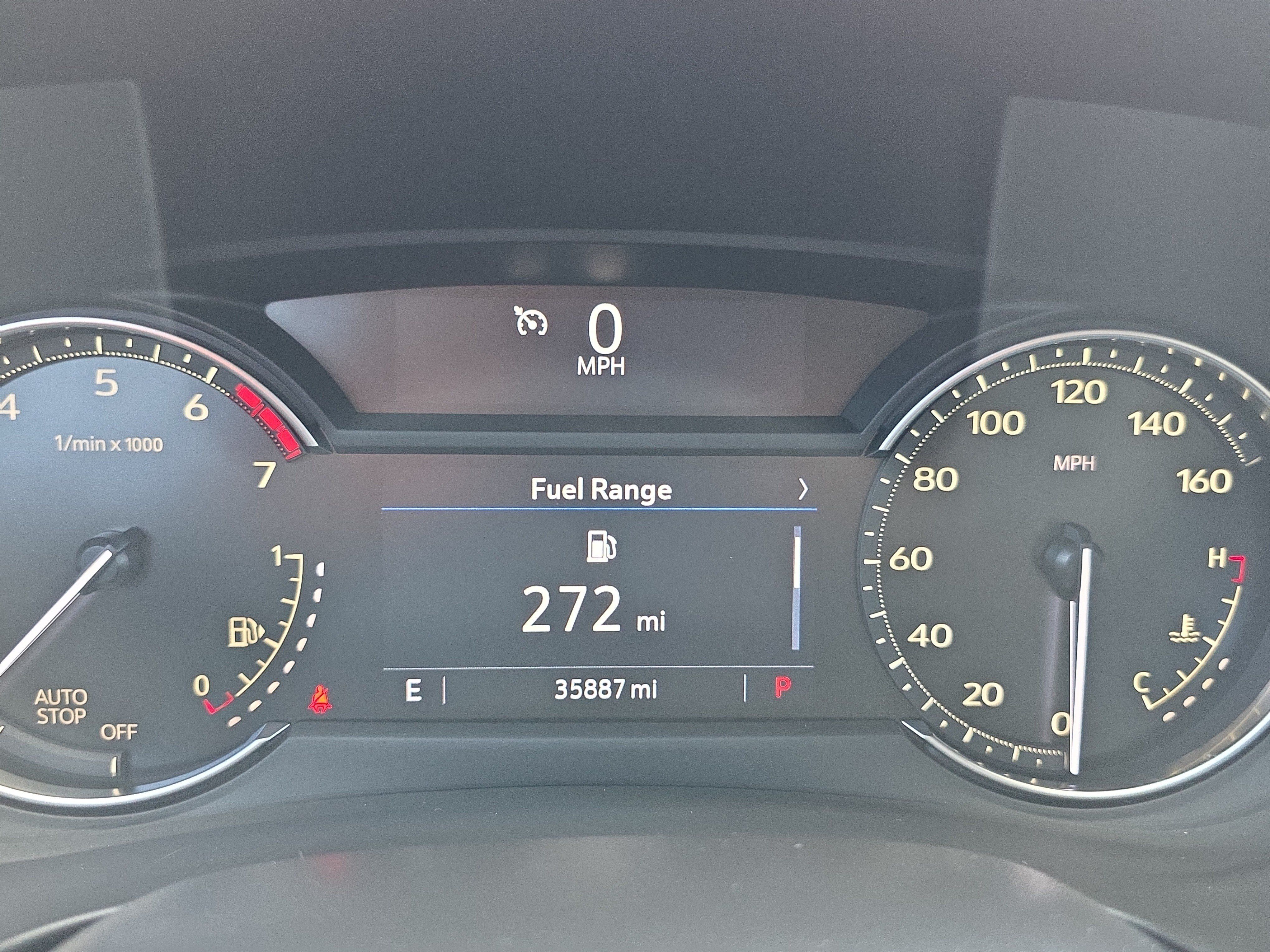 Used 2023 Cadillac XT4 Premium Luxury w/ Cold Weather Package FWD image 21