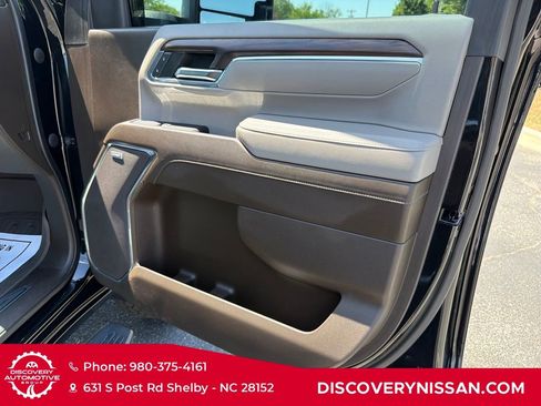 Used 2024 GMC Sierra 2500 SLT w/ SLT Premium Package AWD/4WD image 40