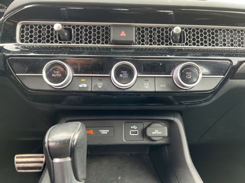 Used 2022 Honda Civic Sport image 30