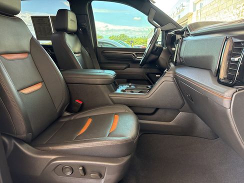 Certified 2024 GMC Sierra 2500 AT4 w/ AT4 Premium Plus Package AWD/4WD image 22