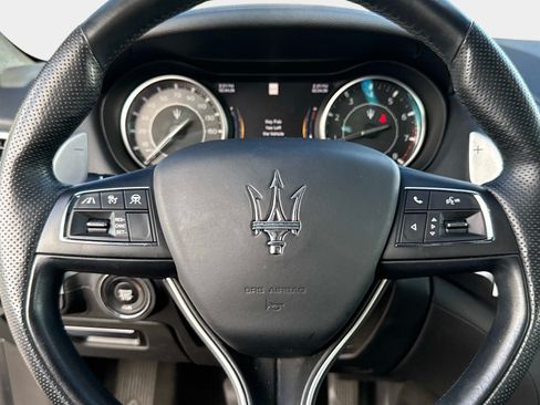 Used 2022 Maserati Ghibli Modena Q4 AWD/4WD image 49