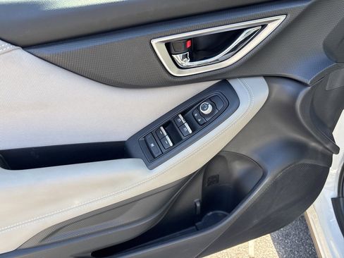 Used 2019 Subaru Forester Premium image 10