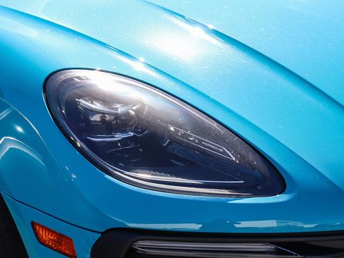 Used 2022 Porsche Macan image 5