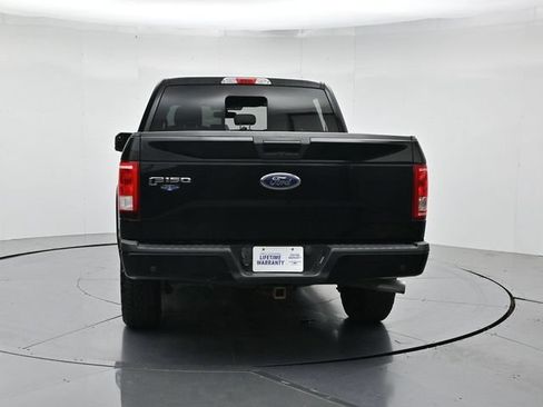 Used 2017 Ford F150 XLT w/ Equipment Group 302A Luxury AWD/4WD image 8