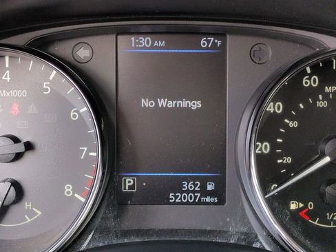 Used 2020 Nissan Rogue SV image 29