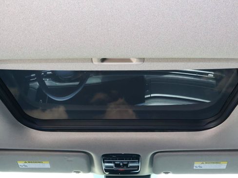 Used 2024 Hyundai Santa Fe Limited FWD image 12