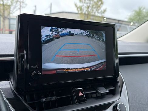 Certified 2024 Toyota Corolla LE image 30