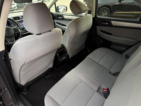 Used 2018 Subaru Outback 2.5i Premium AWD/4WD image 14