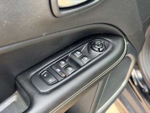 Used 2021 Jeep Compass Latitude AWD/4WD image 20